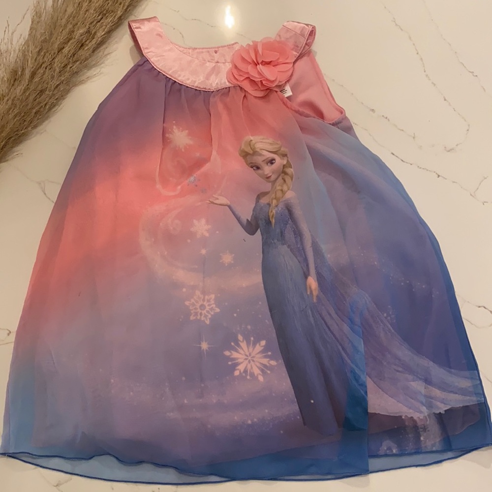 3T Frozen Elsa dress. Good condition. Disney. 🌻BUNDLE DISCOUNT OFFERED